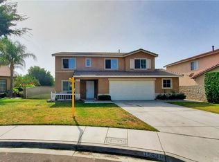 15631 Skylark Ave, Fontana, CA 92336