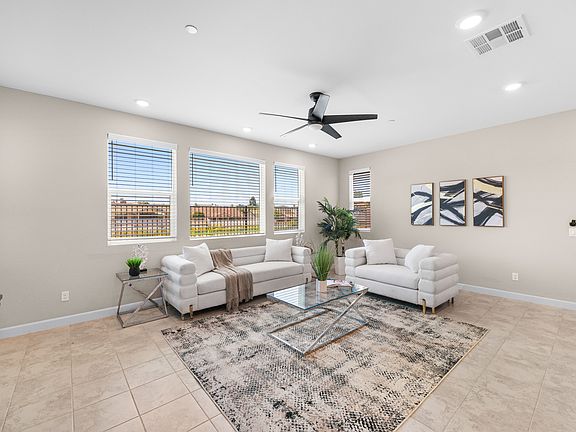 4th image of 1623 Carol Lee Ln