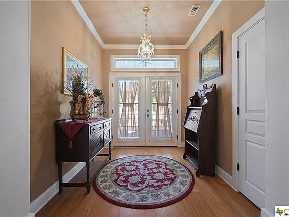 4th image of 352 River Park Dr
