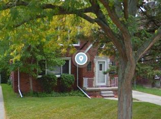 2937 Parkwood St #B, Trenton, MI 48183