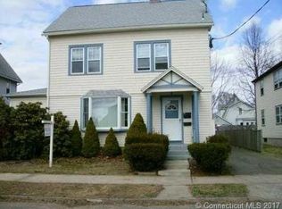 121 North St, Hamden, CT 06514