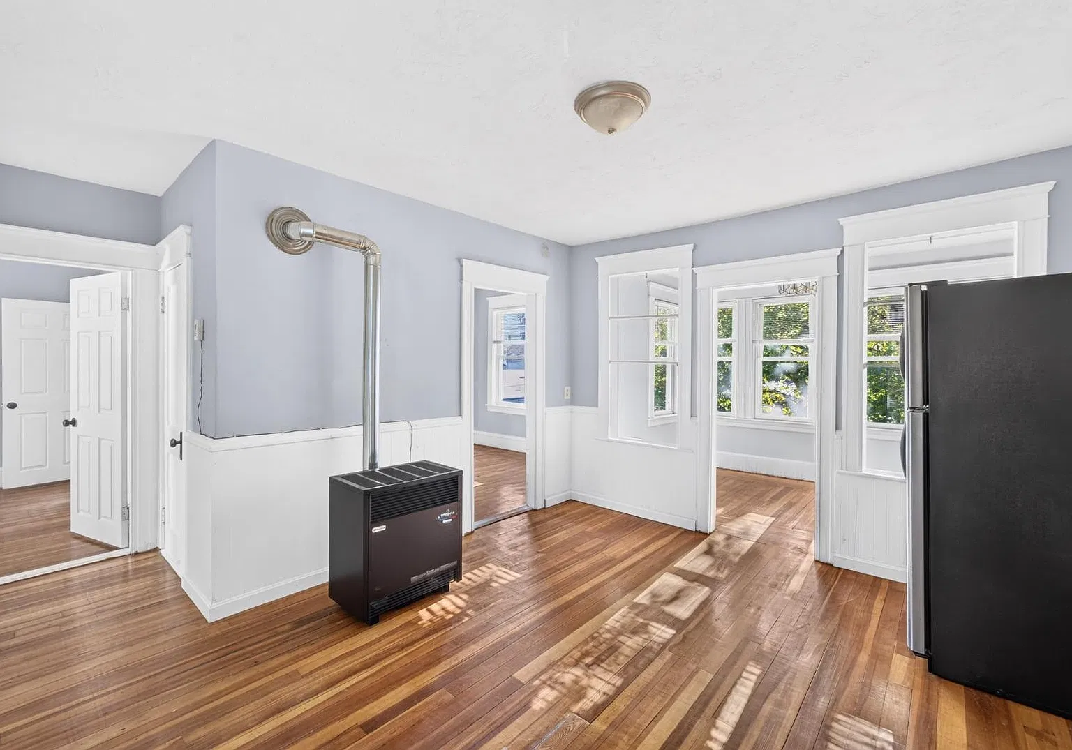 34 Pelletier Ave - 3 — Photo 2