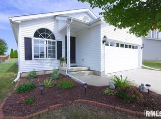 2411 W Jubilee Ln, Dunlap, IL 61525