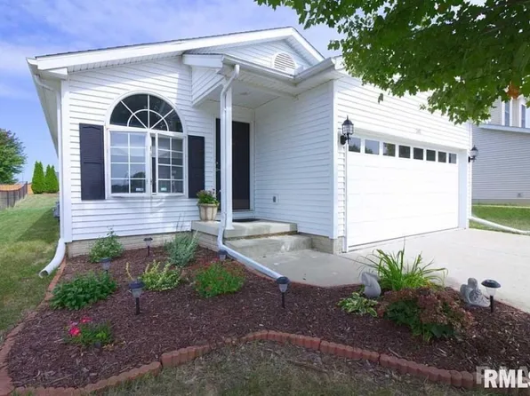 2411 W Jubilee Ln, Dunlap, IL 61525