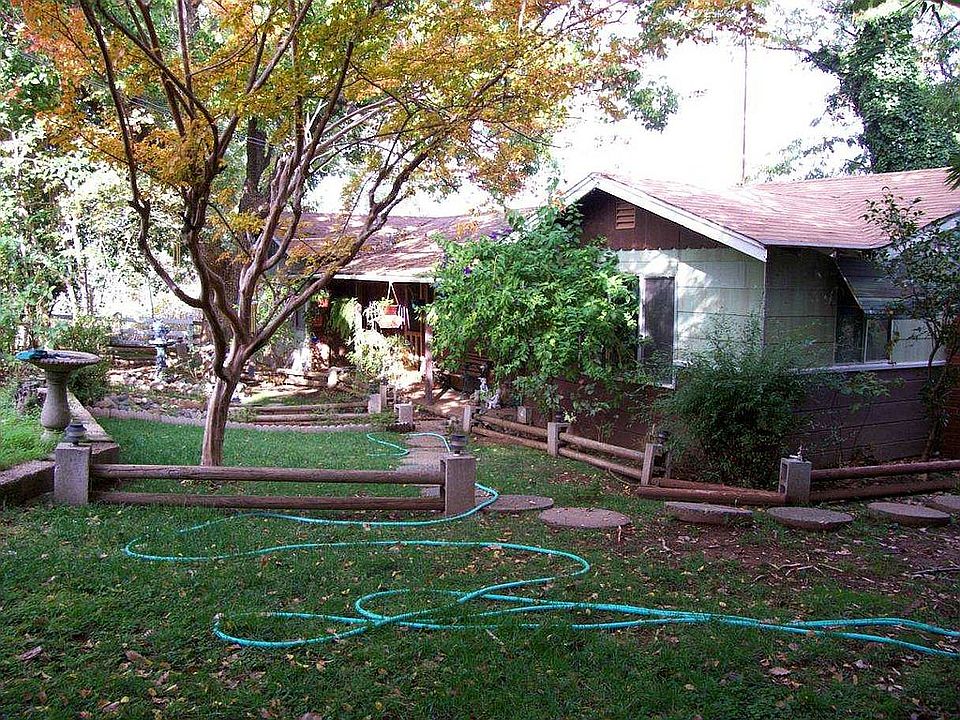 1st image of 48 Walter Blume Ln