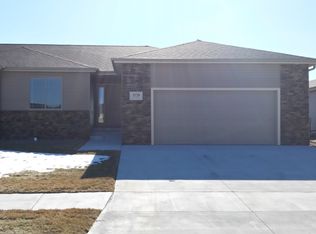 3755 Norseman Ave, Grand Island, NE 68803