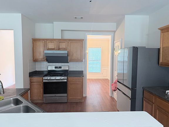 4th image of 3374 Star Pine Ct