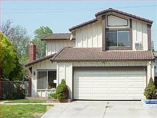 2nd image of 1729 Chesterton Cir