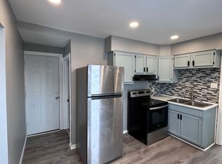 408 New Grove St APT 2, Wilkes Barre, PA 18702