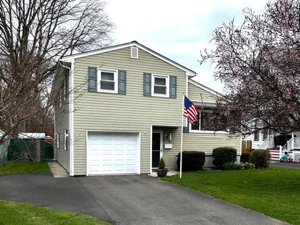 327 New Market Rd, Dunellen, NJ 08812