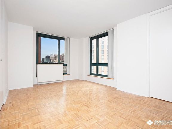 3rd image of 1 Irving Pl APT P9g