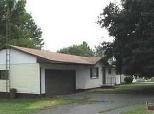 2264 Perry Dr SW, Canton, OH 44706