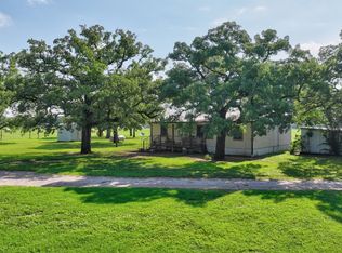 805 Stephens Rd, Millsap, TX 76066