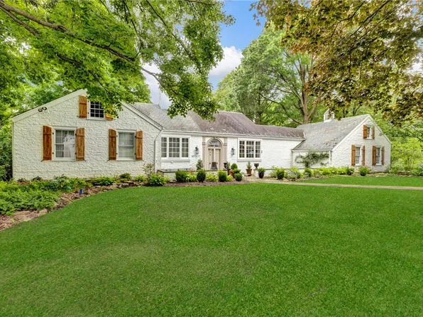 107-109 Maplewood Dr, Beaver, PA 15009