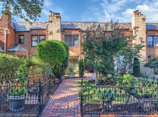 6846 Ingram St, Forest Hills, NY 11375
