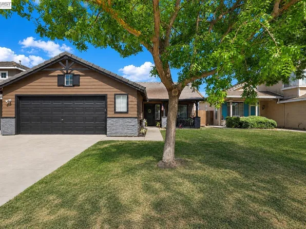 1324 Riverette Dr, Modesto, CA 95351