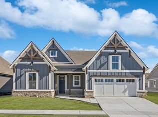 15672 Woodford Dr, Westfield, IN 46032