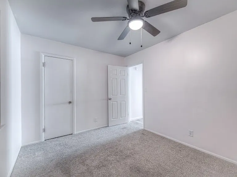 1131 S 124th East Ave — Photo 10
