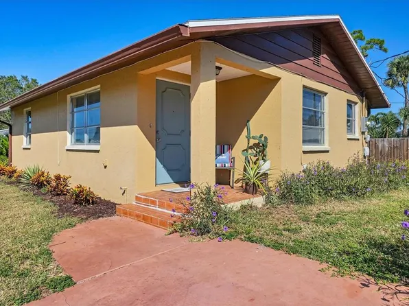 602 W Perry St, Englewood, FL 34223