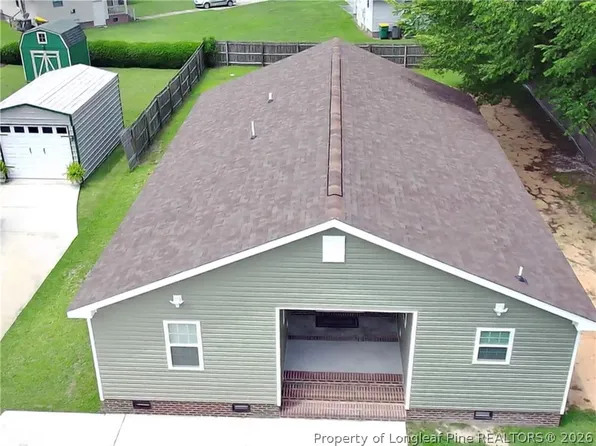 3601 Cliffridge Dr, Lumberton, NC 28358