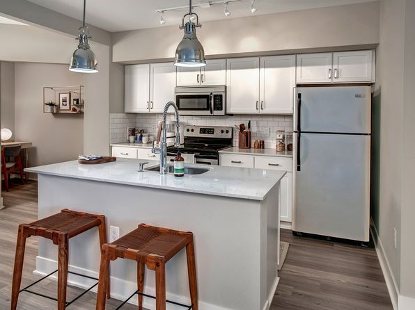 11415 Slater Ave NE APT 306