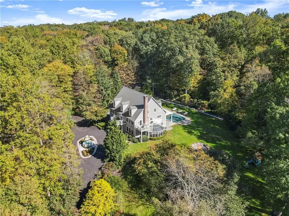 28 Green Valley Road, Armonk, NY 10504