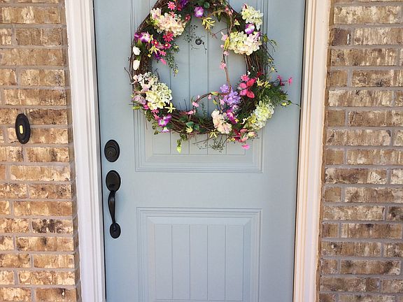 Welcoming entrance