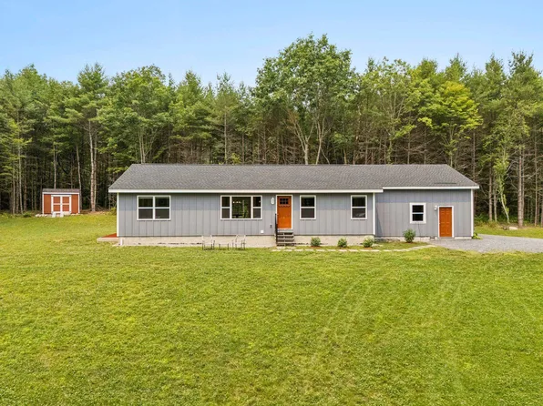 41 Huntoon Brick Farm Road, Unity, NH 03773