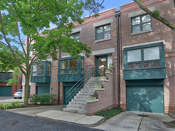 2nd image of 641 W Willow St APT 109