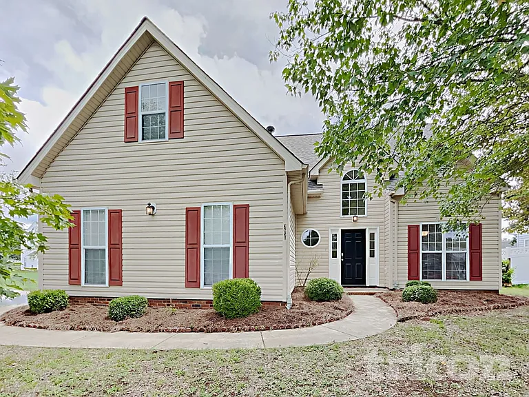 3651 Stonefield St — Photo 2