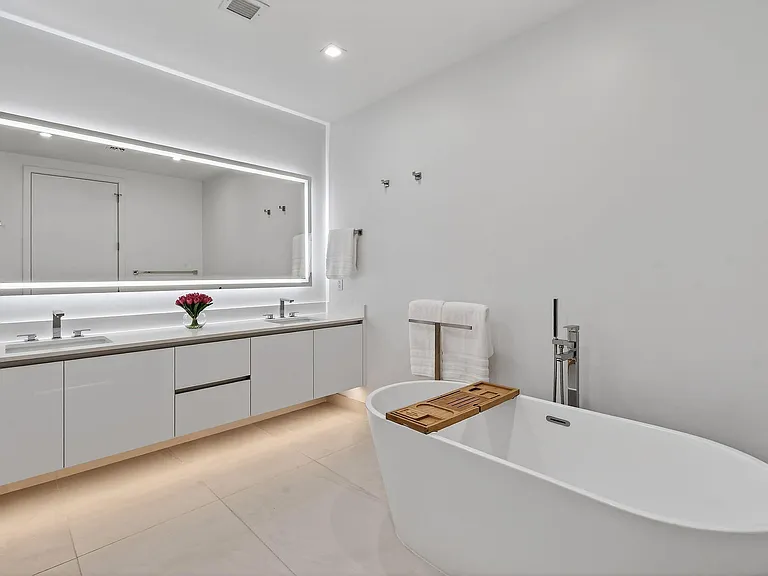 220 Lake Shore Dr #715 — Photo 21