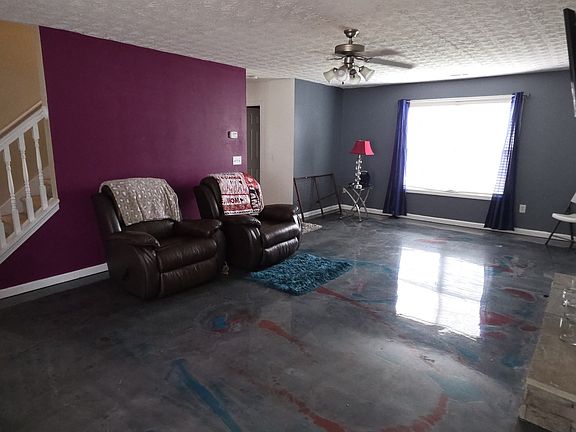 3rd image of 3345 Watson Gate Rd