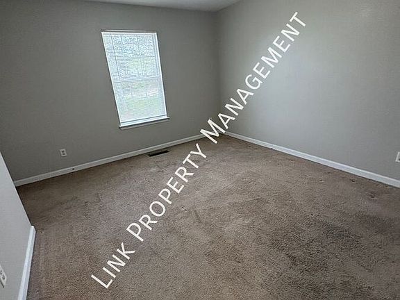 4th image of 1106 Carline Rd APT B