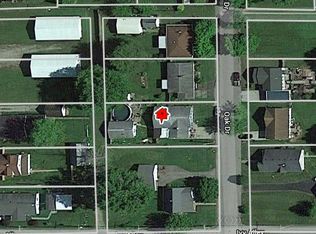 64 Oak Dr, Scottsburg, IN