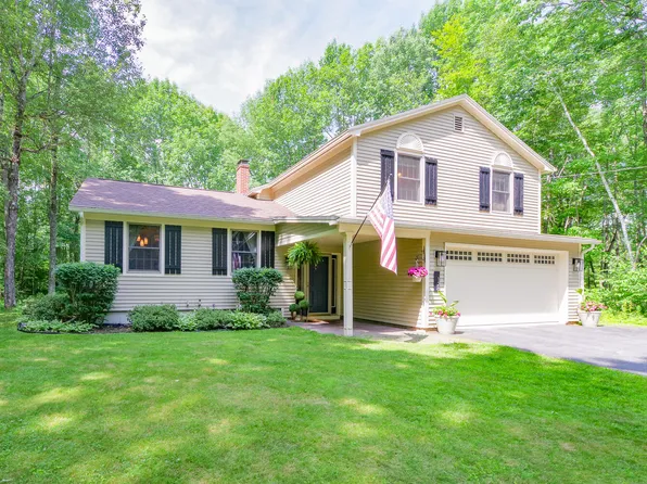 128 Bearce Road, Winthrop, ME 04364