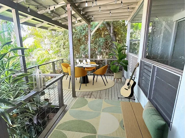 4433 Sierra Dr — Photo 2