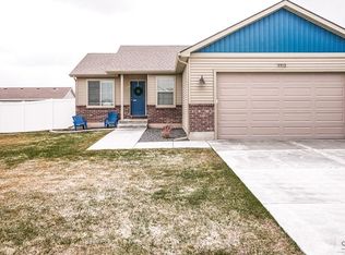 3912 E Ridgeland Dr, Ammon, ID 83401