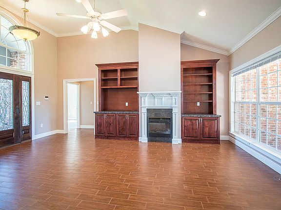 5th image of 19355 W Lake Village Dr