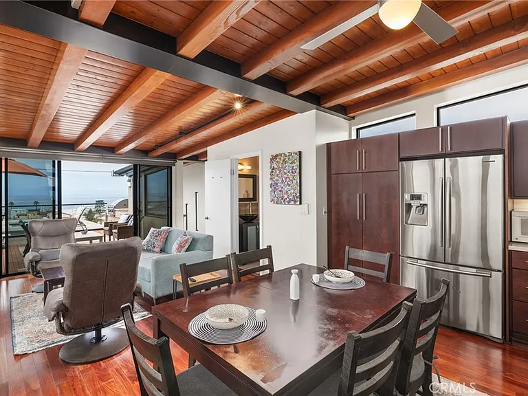 925 Monterey Blvd — Photo 20