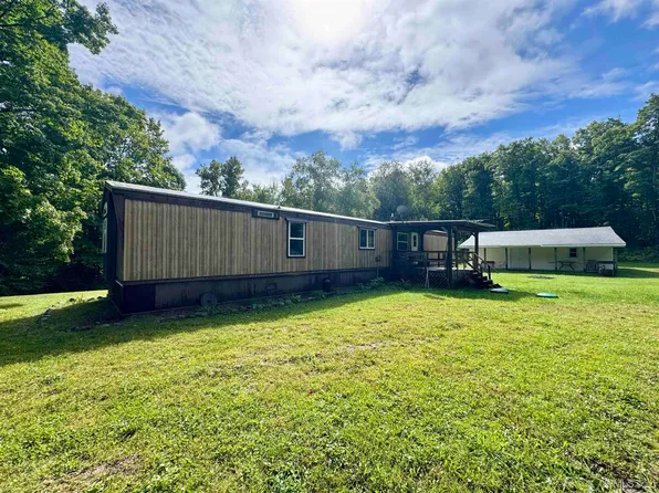 315 Balsam Rd, Crystal Falls, MI 49920
