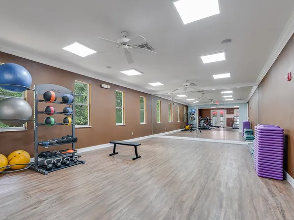 Capital Walk Apartments