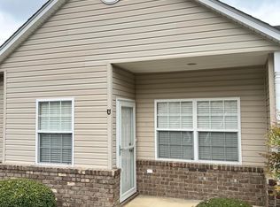 101 E Rhode Island Ave APT U, Southern Pines, NC 28387