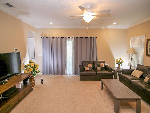 5th image of 9095 Marsden St