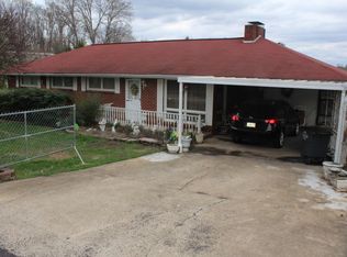 613 Peach Orchard Dr, Kingsport, TN 37665