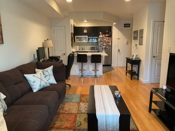 2540 38th St #4D, Astoria, NY 11103