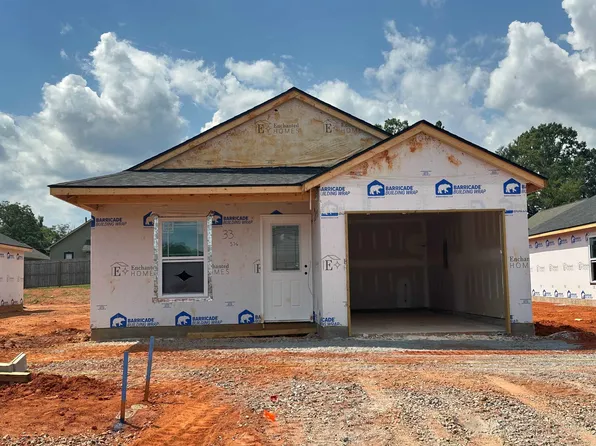 536 Molly Parker Ln, Spartanburg, SC 29301