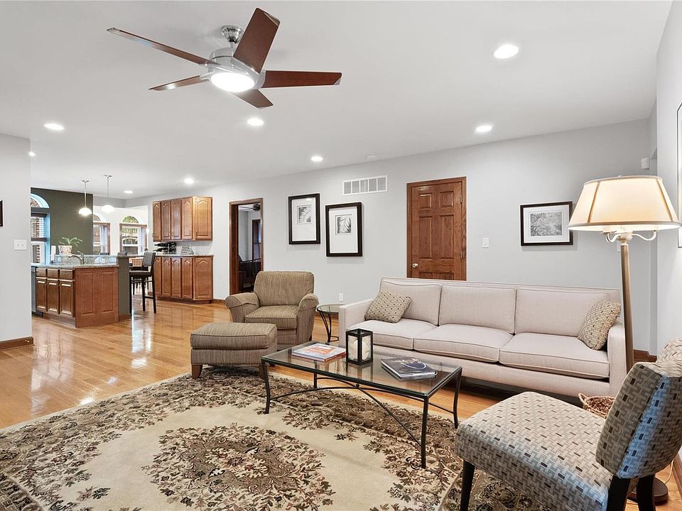 6227 Northwood Ave APT 1W, Saint Louis, MO 63105 Zillow