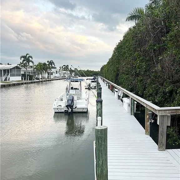 3011 Sandpiper Bay Cir #C102 — Photo 24
