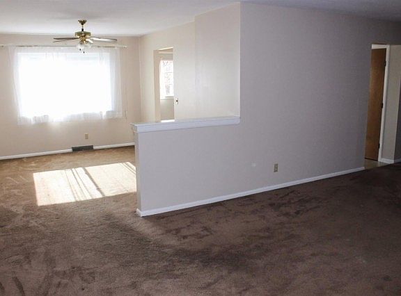 3rd image of 6230 Seiler Dr