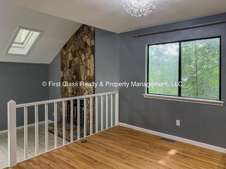 8015 Tiburon Cir — Photo 10